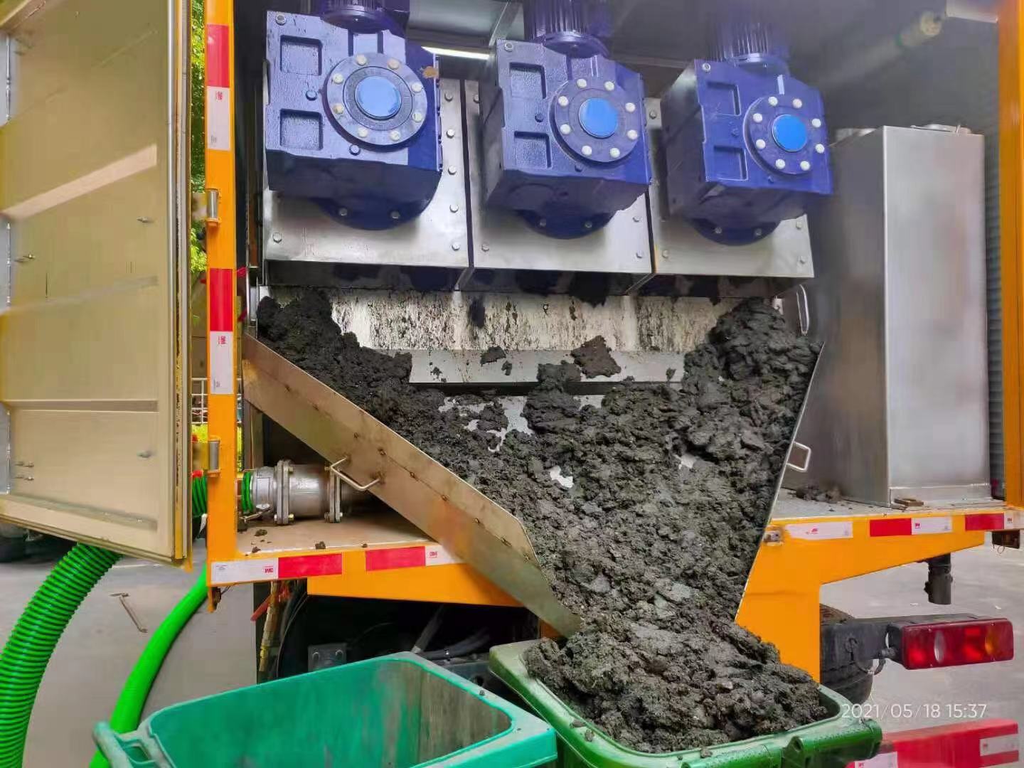 永昌化粪池清掏城市维护站-泥浆净化干湿分离处理