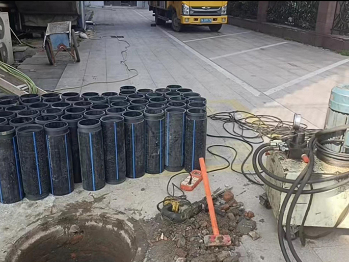 永昌PE置换管厂家 DN315置换管 非开挖管短管置换